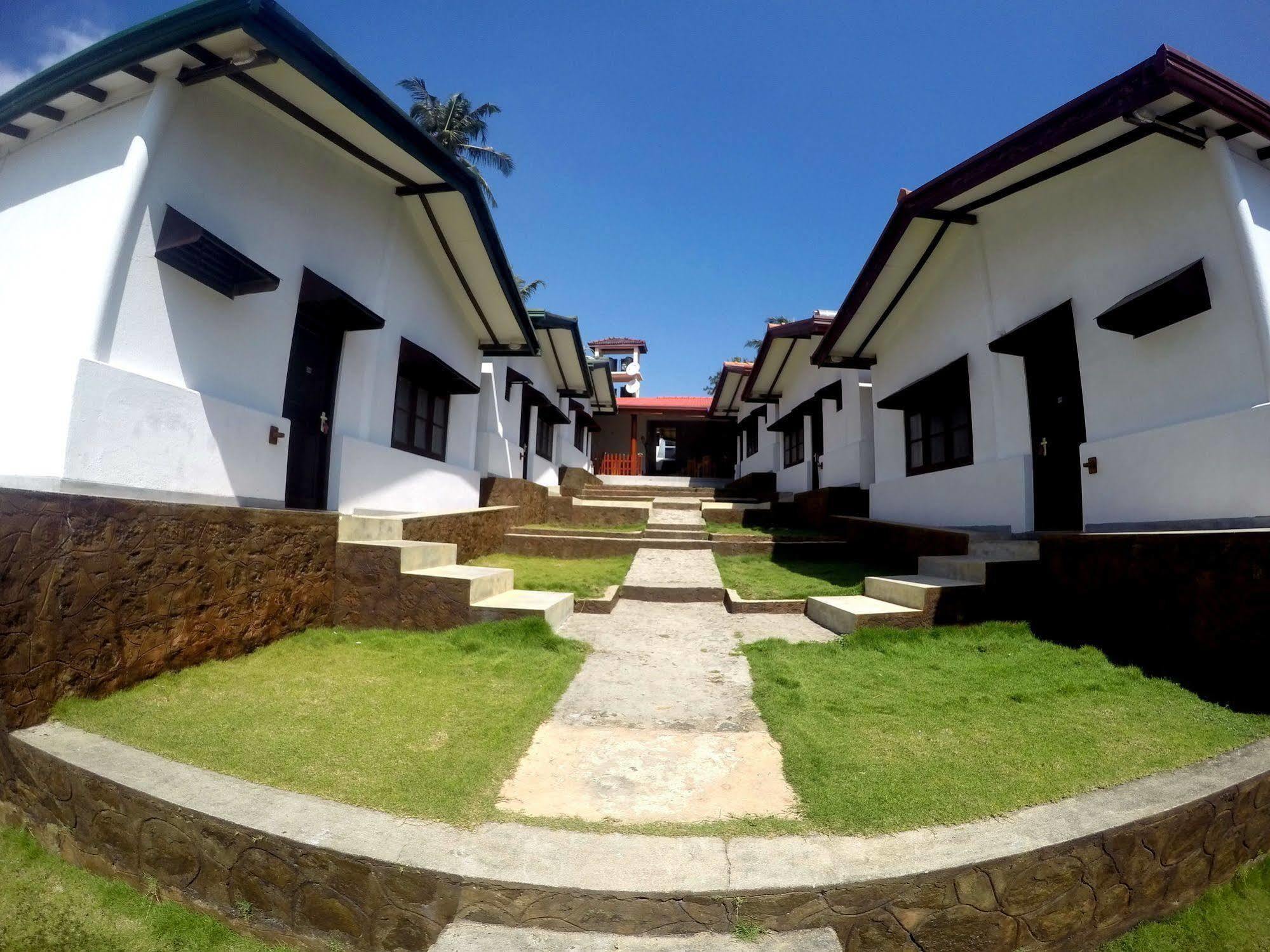 Ramon beach resort Ambalangoda  Exterior foto